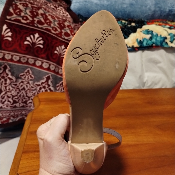 Seychelles pink & tan heels - Picture 10 of 10